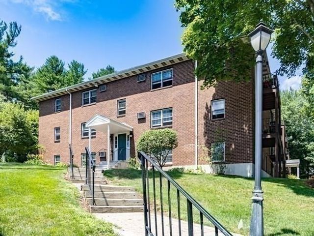 209 Great Rd. B-3, Acton, MA 01720