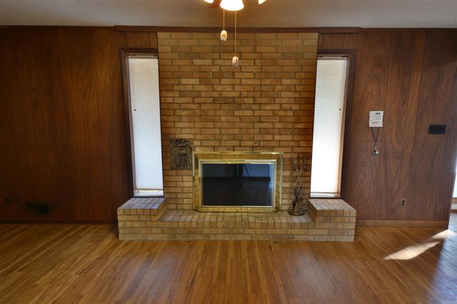 106 COUNTRY CLUB Drive, Hot Springs, AR 71901