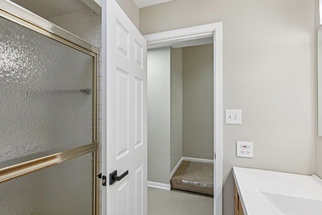 8853 W 97th Place, Palos Hills, IL 60465