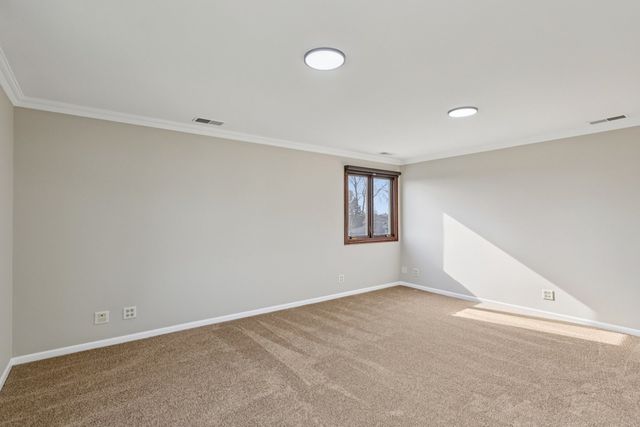 8853 W 97th Place, Palos Hills, IL 60465