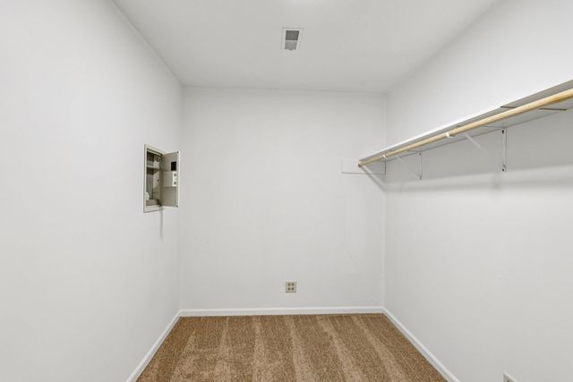 8853 W 97th Place, Palos Hills, IL 60465