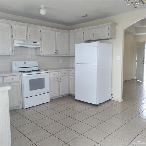 1521 Acme Lane 3, Edinburg, TX 78541