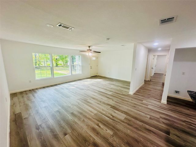 801 N Hwy 34, Kaufman, TX 75142
