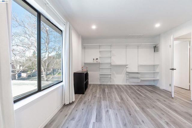 277 277 Hackamore Cmn, Fremont, CA 94539