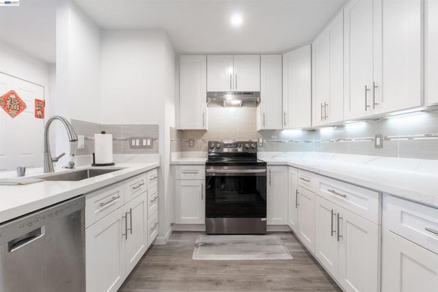 277 277 Hackamore Cmn, Fremont, CA 94539