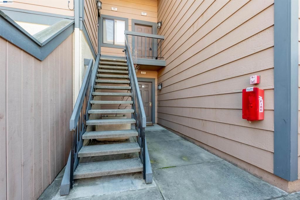 277 277 Hackamore Cmn, Fremont, CA 94539