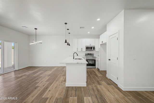 3830 W Latham Street, Phoenix, AZ 85009