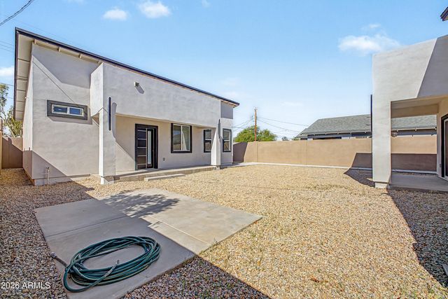 3830 W Latham Street, Phoenix, AZ 85009