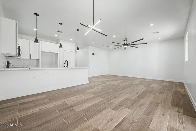 3830 W Latham Street, Phoenix, AZ 85009