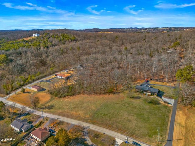 Lot 31R-2 E Cross Road, Dandridge, TN 37725