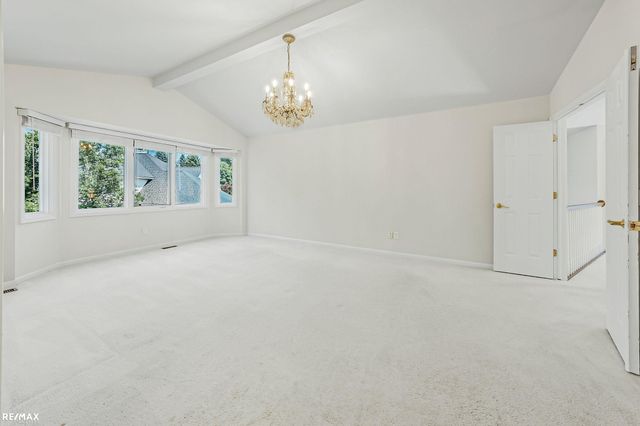 1357 Kentfield Dr Drive, Rochester, MI 48307