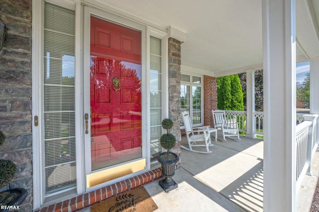 1357 Kentfield Dr Drive, Rochester, MI 48307