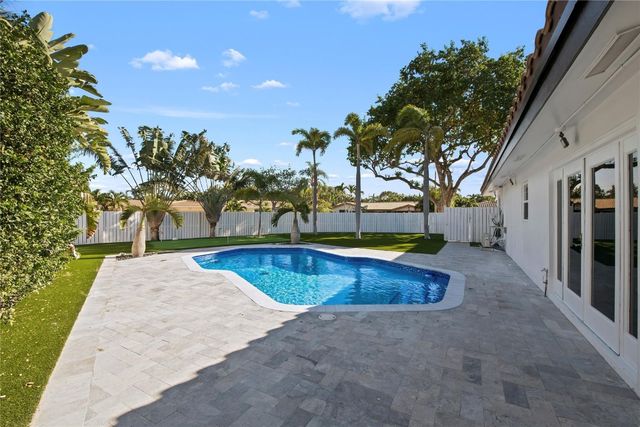 2149 NE 58th Court, Fort Lauderdale, FL 33308