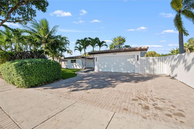 2149 NE 58th Court, Fort Lauderdale, FL 33308