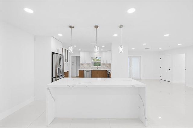 2149 NE 58th Court, Fort Lauderdale, FL 33308