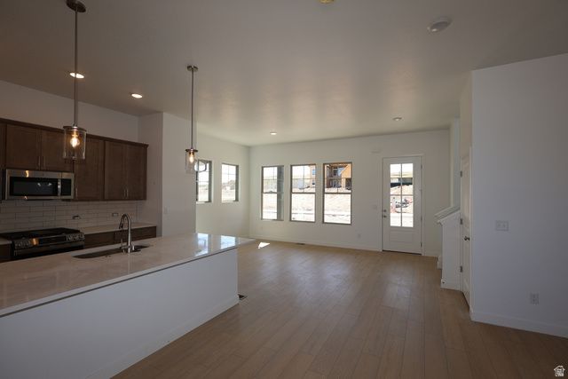 7248 S RAMBLE RD, West Jordan, UT 84081