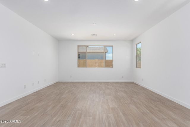 15810 W BRONCO Trail, Surprise, AZ 85387