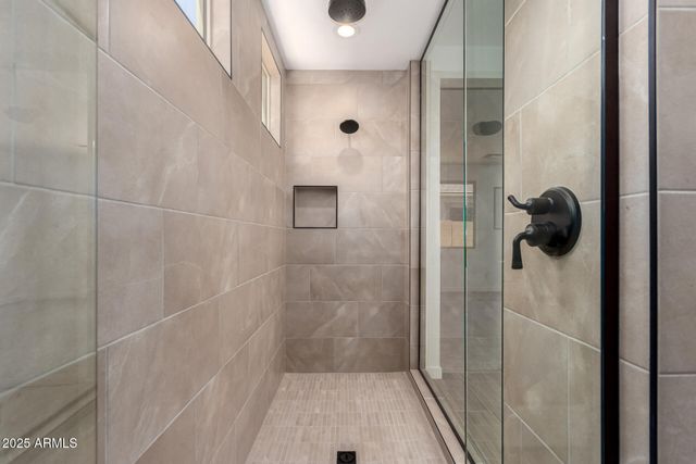 15810 W BRONCO Trail, Surprise, AZ 85387