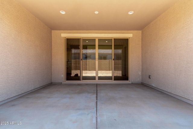 15810 W BRONCO Trail, Surprise, AZ 85387