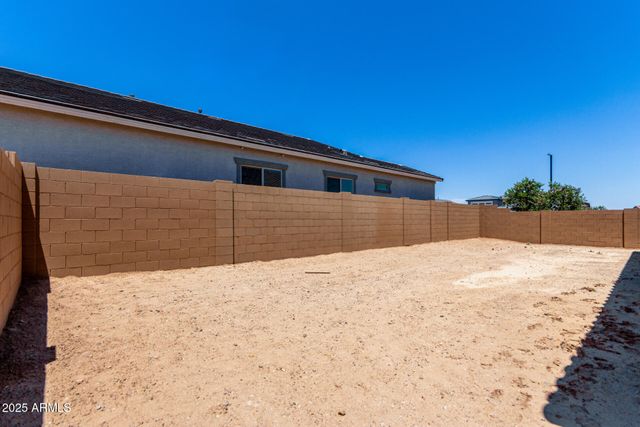 15810 W BRONCO Trail, Surprise, AZ 85387