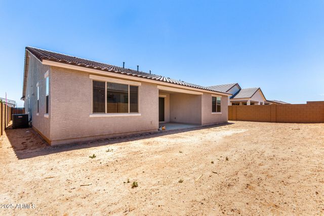 15810 W BRONCO Trail, Surprise, AZ 85387