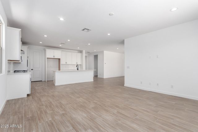 15810 W BRONCO Trail, Surprise, AZ 85387