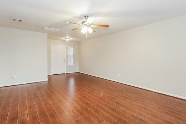 17203 Osprey Landing Drive, Hockley, TX 77447