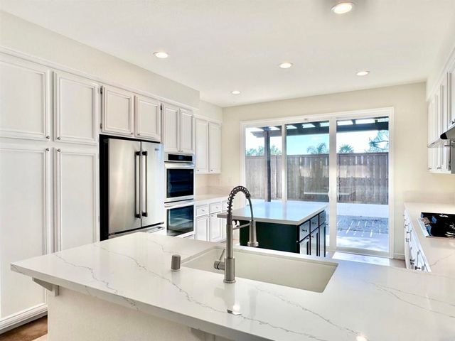 5155 Via Seville, Oceanside, CA 92056