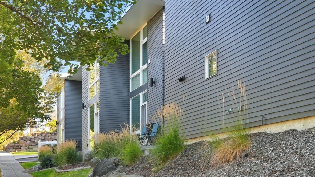 2009 S Grand Blvd, Spokane, WA 99203 photo 4