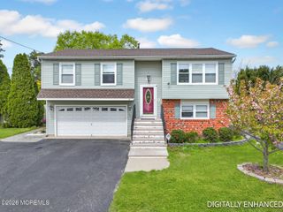 51 Newtons Corner Road, Howell, NJ 07731