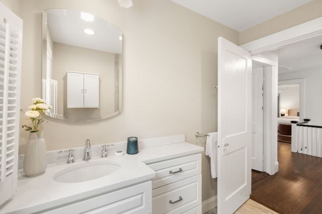575 Chestnut Street, Newton, MA 02468