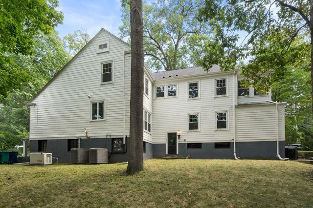 575 Chestnut Street, Newton, MA 02468