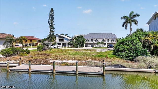 21581 Widgeon TER, Fort Myers Beach, FL 33931