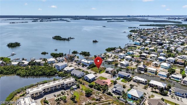 21581 Widgeon TER, Fort Myers Beach, FL 33931