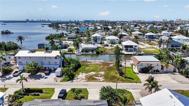 21581 Widgeon TER, Fort Myers Beach, FL 33931