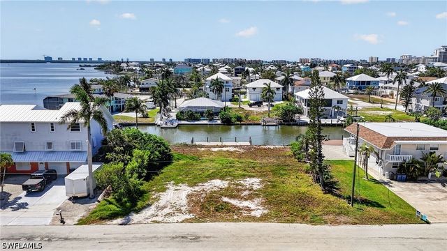 21581 Widgeon TER, Fort Myers Beach, FL 33931
