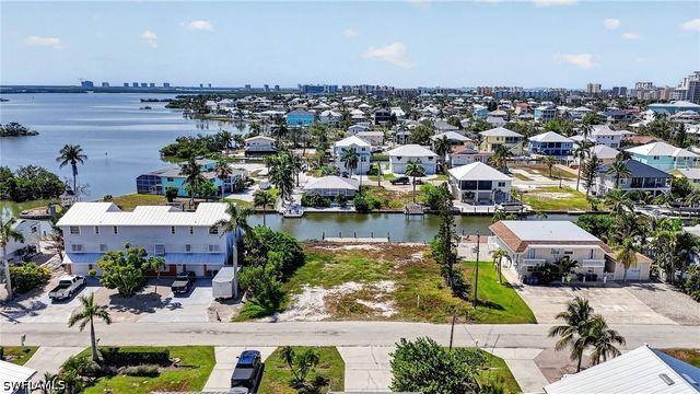 21581 Widgeon TER, Fort Myers Beach, FL 33931