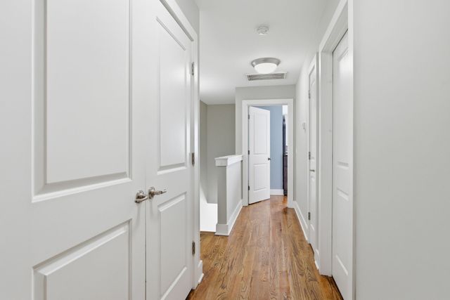 3813 Dr Walter S Davis Blvd, Nashville, TN 37209