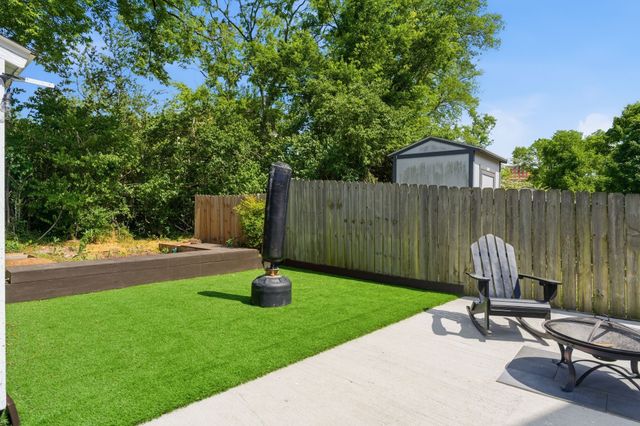 3813 Dr Walter S Davis Blvd, Nashville, TN 37209