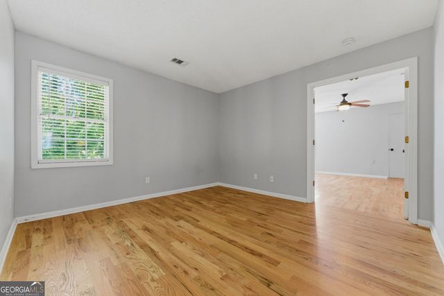 4020 Cooper Lake Court SE, Smyrna, GA 30082