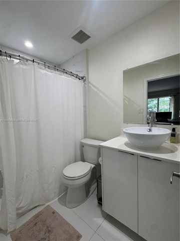 10521 SW 157th Place 306, Miami, FL 33196