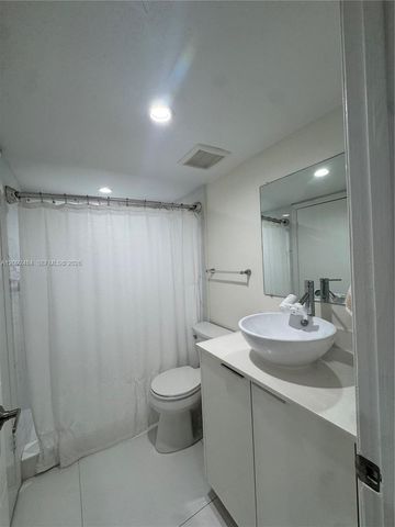 10521 SW 157th Place 306, Miami, FL 33196