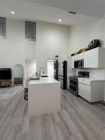 10521 SW 157th Place 306, Miami, FL 33196