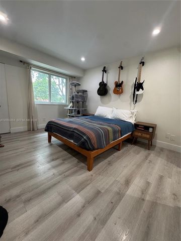 10521 SW 157th Place 306, Miami, FL 33196