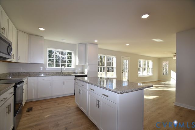 7014 Woodside St, Henrico, VA 23231