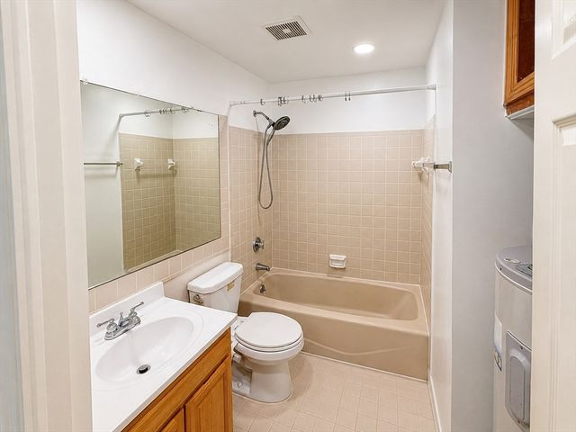 74 Tyler St C, Boston, MA 02111