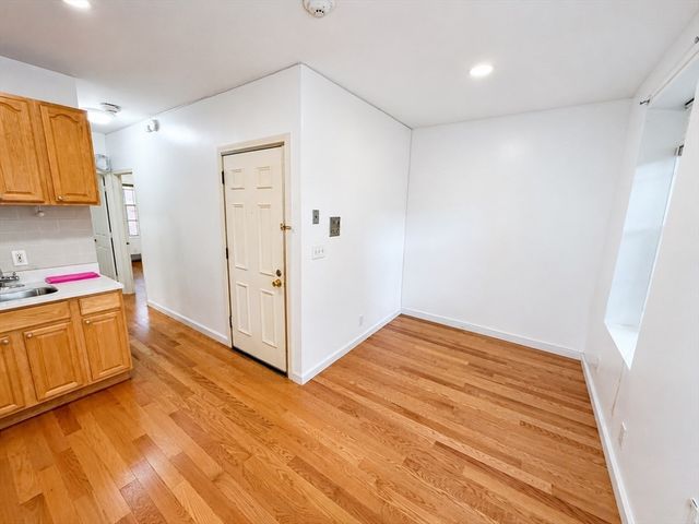 74 Tyler St C, Boston, MA 02111