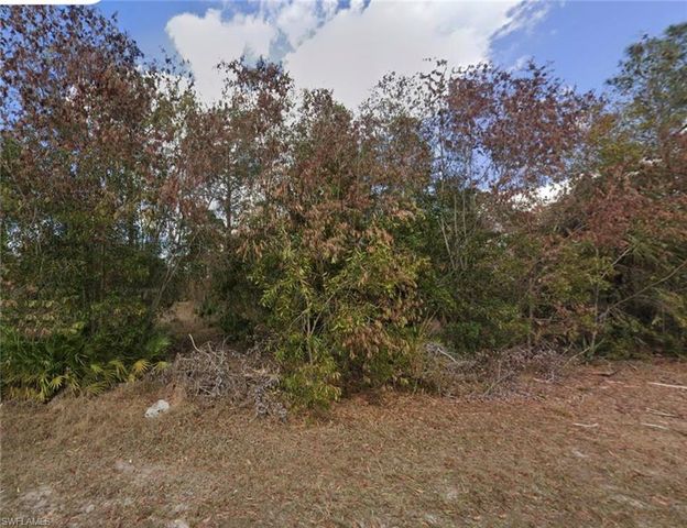 3605 E 3rd ST, Lehigh Acres, FL 33936