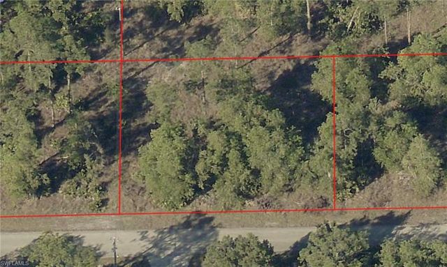 3605 E 3rd ST, Lehigh Acres, FL 33936