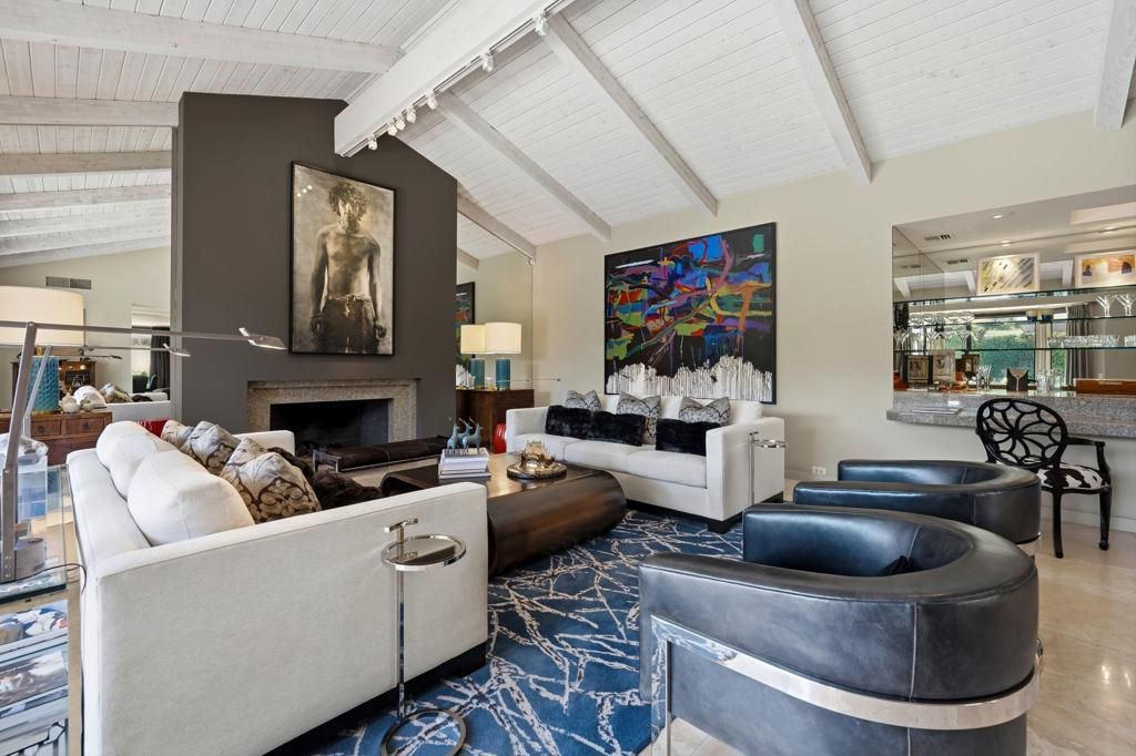 Image 2 of property listing at 39 Mount Holyoke Drive, Rancho Mirage, CA 92270